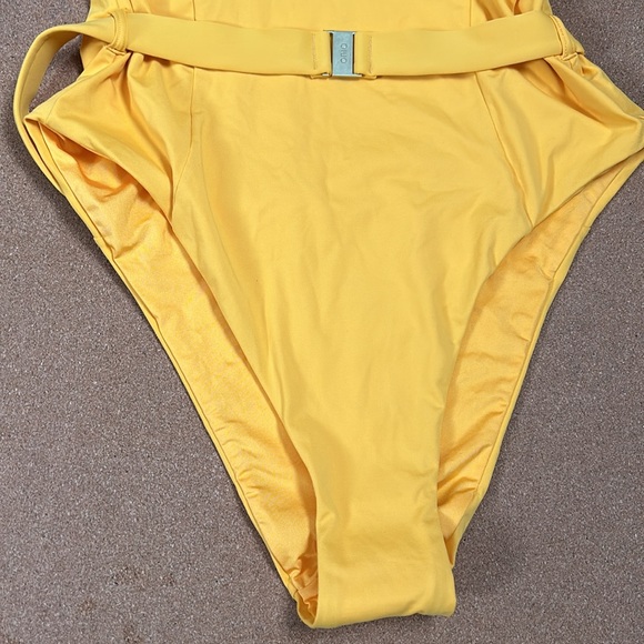 Onia x weworewhat Danielle yellow solid citrus belted swim suit size XL - Picture 11 of 16